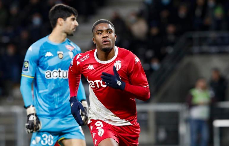 精准的抢断 精准的抢断